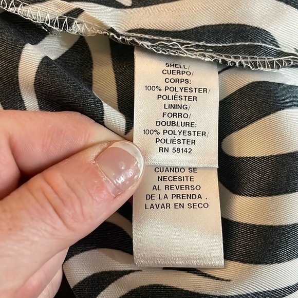 Donna Morgan Printed One Shoulder Tie Waist Dress with Draped Skirt Size 4 - Picture 15 of 16